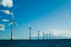 【イギリス】グリーン投資銀行、世界初の洋上風力発電ファンドを運用へ