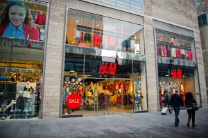 【スウェーデン】H&M、ダウン製品のRDS認証100％を達成