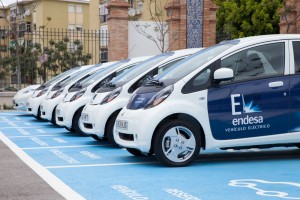 【国際】電気自動車のシェア、2040年までに新車販売の35％と予測