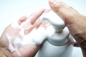 【アメリカ】連邦政府、トリクロサン、トリクロカルバン含む薬用石鹸・洗剤の販売を禁止