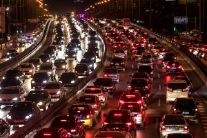 【国際】WRIと北京交通発展研究院、低排出ゾーンと渋滞税制度に関する研究報告書を発表