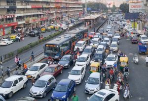 【インド】道路交通相、2030年までの100%電気自動車構想を撤回。「公式な政策にはしない」