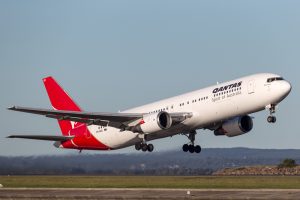 【オーストラリア】カンタス航空、米豪間長距離国際線でバイオジェット燃料混合飛行を成功