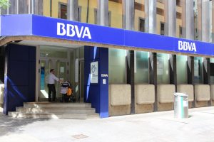 【スペイン】銀行大手BBVA、化石燃料関連資産額開示、RE100・SBT加盟、TCFD情報開示コミットを発表