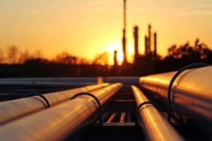 【アメリカ】石油ガス輸送キンダー・モルガン、株主総会で経営陣反対の提案が2つ可決。環境報告求める