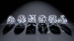 【南アフリカ】デビアス・グループ、人工ダイヤモンド宝石生産を開始。天然採掘品の半値
