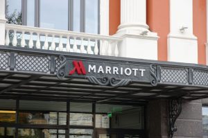 【アメリカ】マリオット、世界全ホテルで2019年7月までにプラスチック製ストローとマドラー廃止