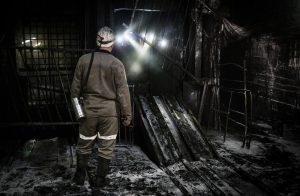 【アメリカ】トランプ政権下の鉱山労働者数、オバマ時代よりも減少。米国での一般炭需要減少続く