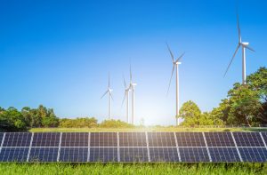 【国際】リチウム電池価格下落で再エネ競争力向上。風力・太陽光は1kWh約6円。BNEF調査