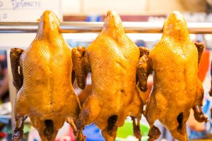【タイ】ヒューマンライツ・ナウ、鶏肉産業強制労働の報告書第2版発行。日本の商社・食品企業も関係
