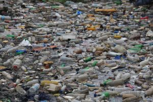 【日本】政府、途上国の廃棄物管理「マリーン・イニシアチブ」発足。NGO24団体は不十分と批判
