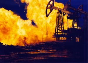 【サウジアラビア】サウジアラムコの石油施設がドローン攻撃受ける。世界の石油市場混乱