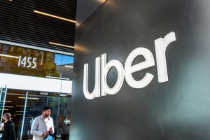 【アメリカ】Uber、カリフォルニア州でドライバー時に手数料率と受取額を明示。ギグワーカー州法対応