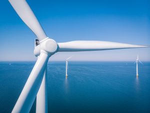 【リトアニア】政府、700MW洋上風力発電建設法案公表。同国の電力25%を賄う