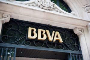 【スペイン】BBVA、世界初のグリーンボンドCoCo債発行。資本性のAT1債。SPOはDNV