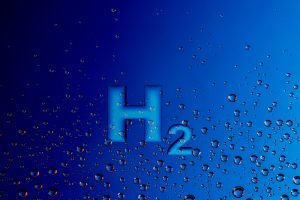【EU】欧州委、「EU水素戦略」採択。再エネ電力での水電解式の水素戦略に注力。2030年までに1000万t