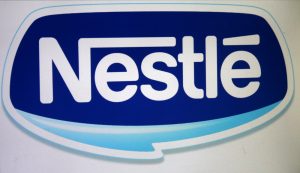 【アメリカ】ネスレ・ウォーター、再生プラ素材100%のペットボトル活用を4ブランド商品に拡大