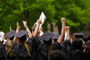 【アメリカ】大学新卒者2020年度就職ランキング、GAFAMが人気。中国企業も上位入り
