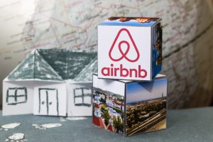 【国際】Airbnb、宿泊施設でのパーティ実施を一律禁止。収容人数も16人までに制限。新型コロナ