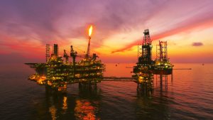 【オランダ】シェル、石油ガス関連事業への支出を最大40%削減検討。再エネシフトに重点