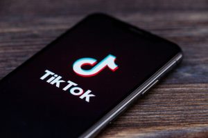 【アメリカ】商務省、TikTokのサービス停止期限を12月4日に再延期。裁判闘争になり発動難しく