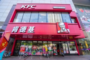 【中国】KFCとピザ・ハット、2025年までに非生分解性プラ製の食器、ストロー、ビニール袋を全廃