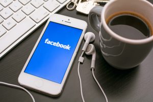 【アメリカ】フェイスブック、SNS投稿に関する人権監督理事会で初判決。企業独自の裁判機能
