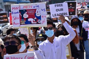 【ミャンマー】NGO、国軍と商取引のグローバル企業18社に関係断絶を要求。KDDI等8社が回答