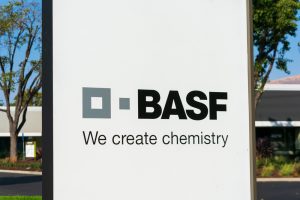 【国際】BASF、AgBiomeと協働でバイオ殺菌剤を開発。バイオ素材やケミカルリサイクルでスチレンも生産
