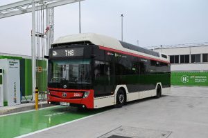 【スペイン】イベルドローラとバルセロナ首都圏交通局、公共交通機関でグリーン水素導入。燃料電池バス