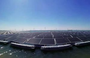 【中国】華能国際電力、山東省で320MWの浮体式水上太陽光発電所が完成。世界最大