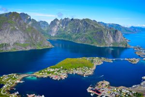 【ノルウェー】政府、北極圏のバレンツ海鉱区で新鉱区設定へ。環境NGO批判