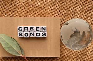 【国際】気候債券イニシアチブ、グリーンボンド基準改定。基準や方法論を厳格化