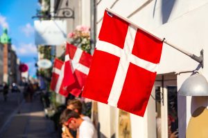 【デンマーク】オーステッド、マースク、カールスバーグ等12社、公正な移行を政府に要請