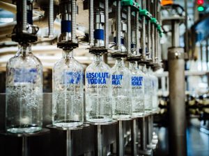 【ヨーロッパ】ペルノ・リカール、蒸留酒ブランドの瓶生産で一部グリーン水素へ燃料転換