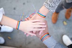 【日本】LGBT企業表彰「PRIDE指標」2022年の受賞企業発表。14社がレインボー認定取得