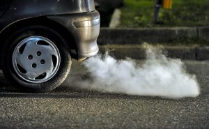 【EU】欧州委、排ガス新基準「ユーロ7」案発表。タイヤとブレーキのマイクロプラも規制