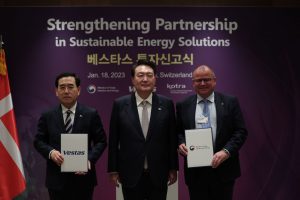【韓国】風力発電大手ヴェスタス、アジア太平洋生産拠点を韓国に建設へ。韓国大統領も臨席