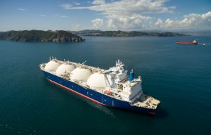 【日本】損保大手3社、ロシア産LNG輸送船の保険料を約8割値上げ。再保険大手が関連