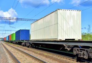 【ヨーロッパ】イケア、長距離トラック輸送を鉄道輸送に転換。輸送サプライヤー協働