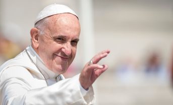 【バチカン】ローマ教皇、使徒的勧告を発出。気候変動対策の強化をカトリック教信者に呼びかけ