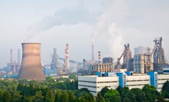 【中国】シンクタンク、中国のCO2排出量は2024年に減少に転換と予測。不況と再エネ電源開発