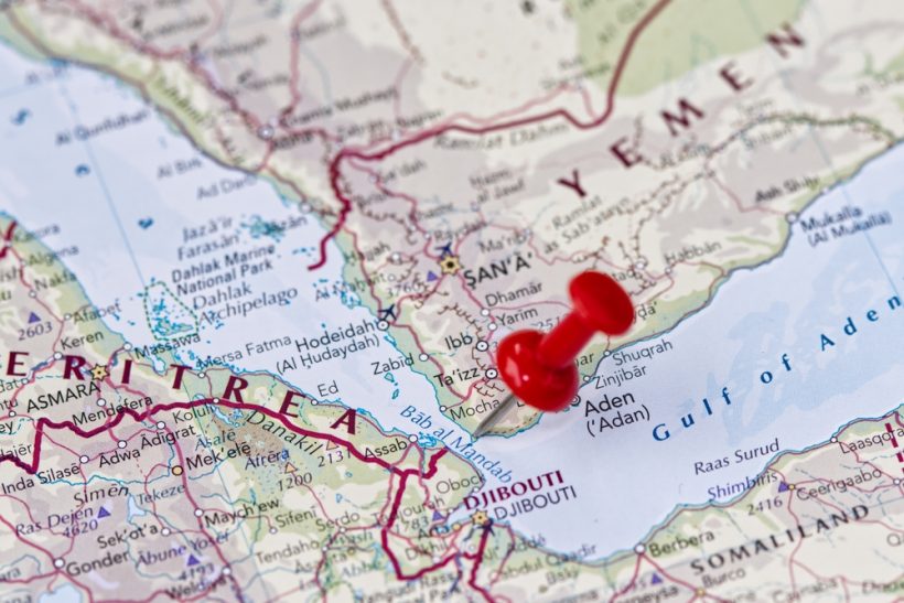 【中東】紅海の軍事緊迫感上昇。海運大手は紅海航路を迂回へ。イエメン・フーシ派 1