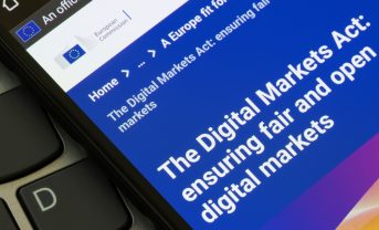 【EU】デジタル市場法（DMA）のゲートキーパー規制発動。2社追加検討も