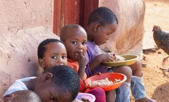 【アフリカ】ATNIとAPHRC、アフリカでの栄養課題解決に向け提携。栄養介入政策等