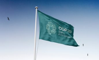 【国際】COP29、2035年の途上国資金協力年間3000億ドルで合意。官民合計で年1.3兆ドル