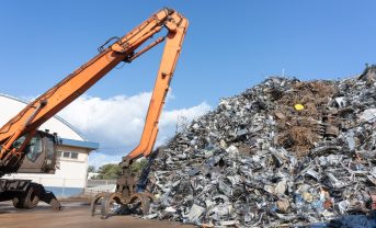 【日本】環境省、廃棄物目標を修正。家庭系の木竹草類、金属、ガラスや家畜排泄物で難航