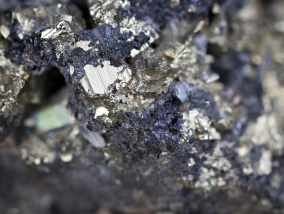 【国際】RMI、3TG、コバルト、雲母等以外の全鉱物対象の紛争鉱物報告ツール「AMRT」1.21版発行
