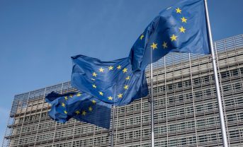 【EU】欧州委、バーゼルIIIのFRTBルール適用を2027年1月まで再延期。米英と歩調か