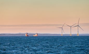 【イギリス】政府、洋上風力関連に1400億円追加投資。浮体式、系統、水素インフラ等